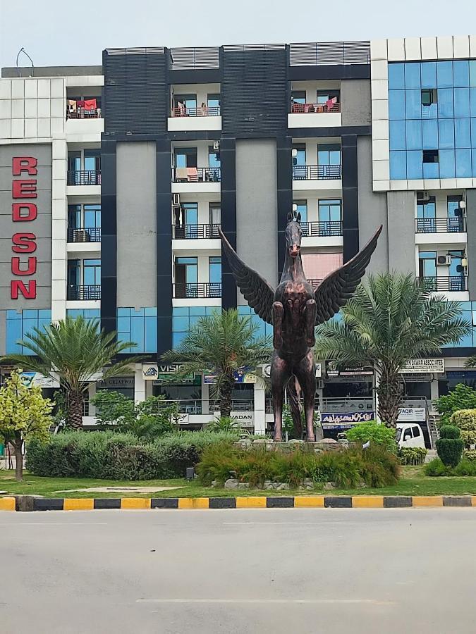 Lavish Inn Islamabad Exterior foto