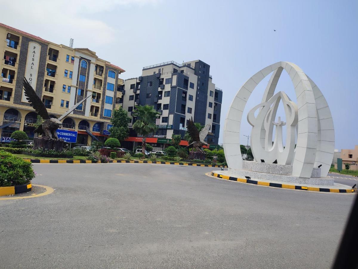 Lavish Inn Islamabad Exterior foto